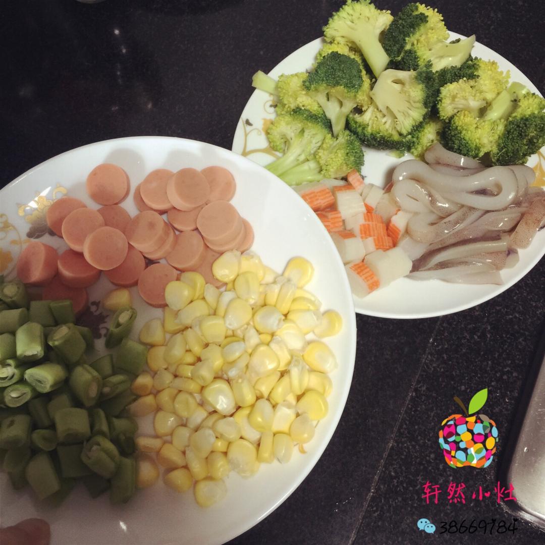 8寸纯手工什锦披萨