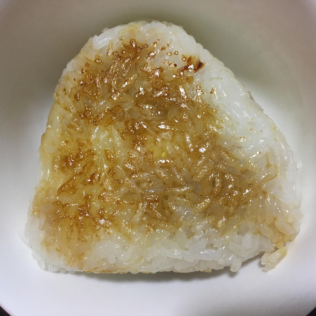 烤饭团
