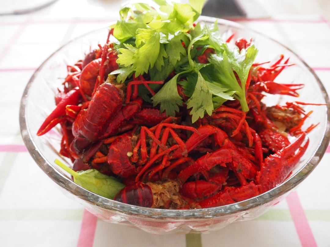 香辣小龙虾-超详细处理干净步骤！