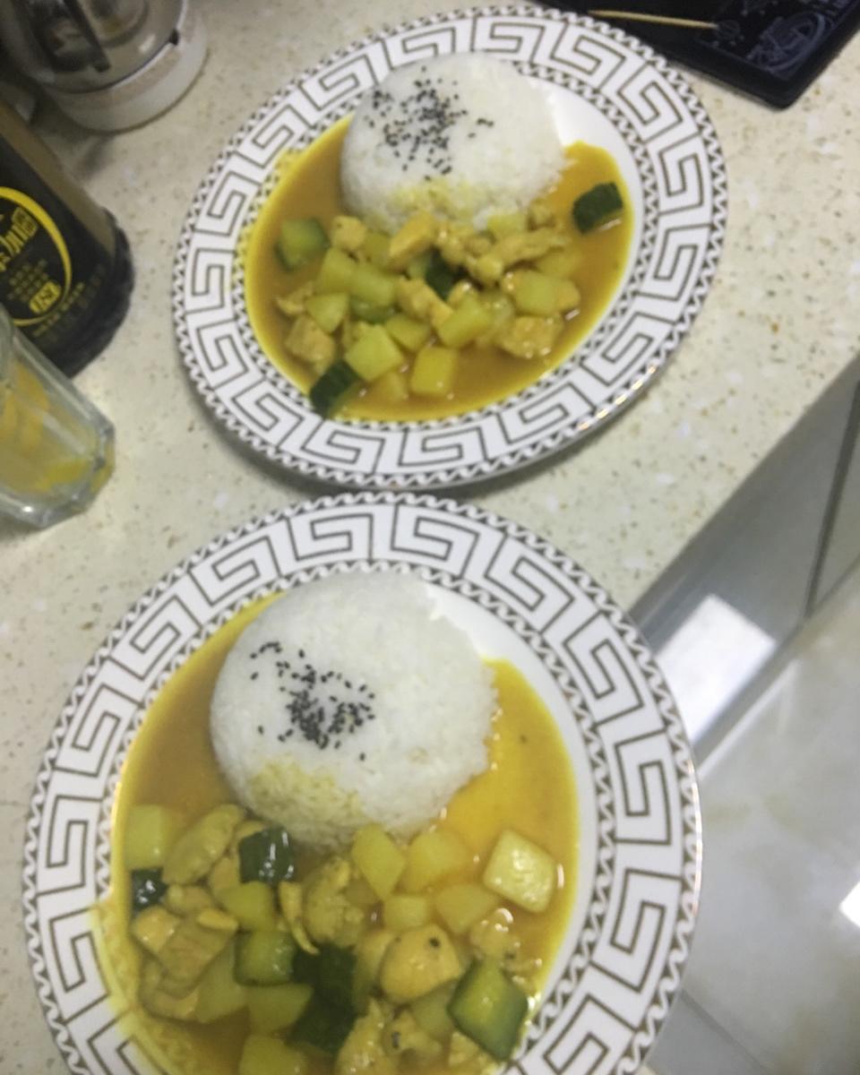 鸡肉咖喱饭