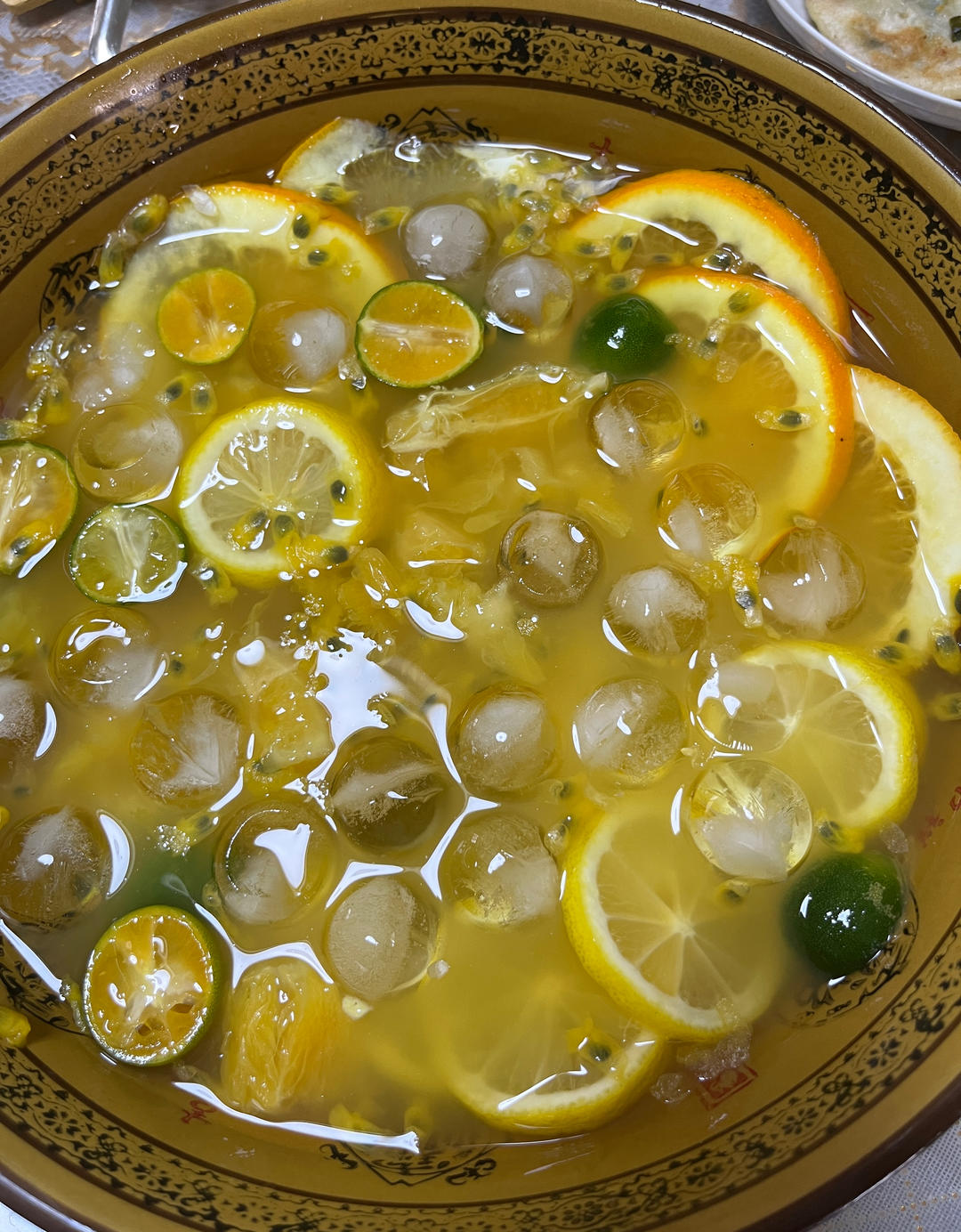 自制无敌好喝夏日解腻水果茶🍊完爆饮品店，新手百分百成功，试试就知道