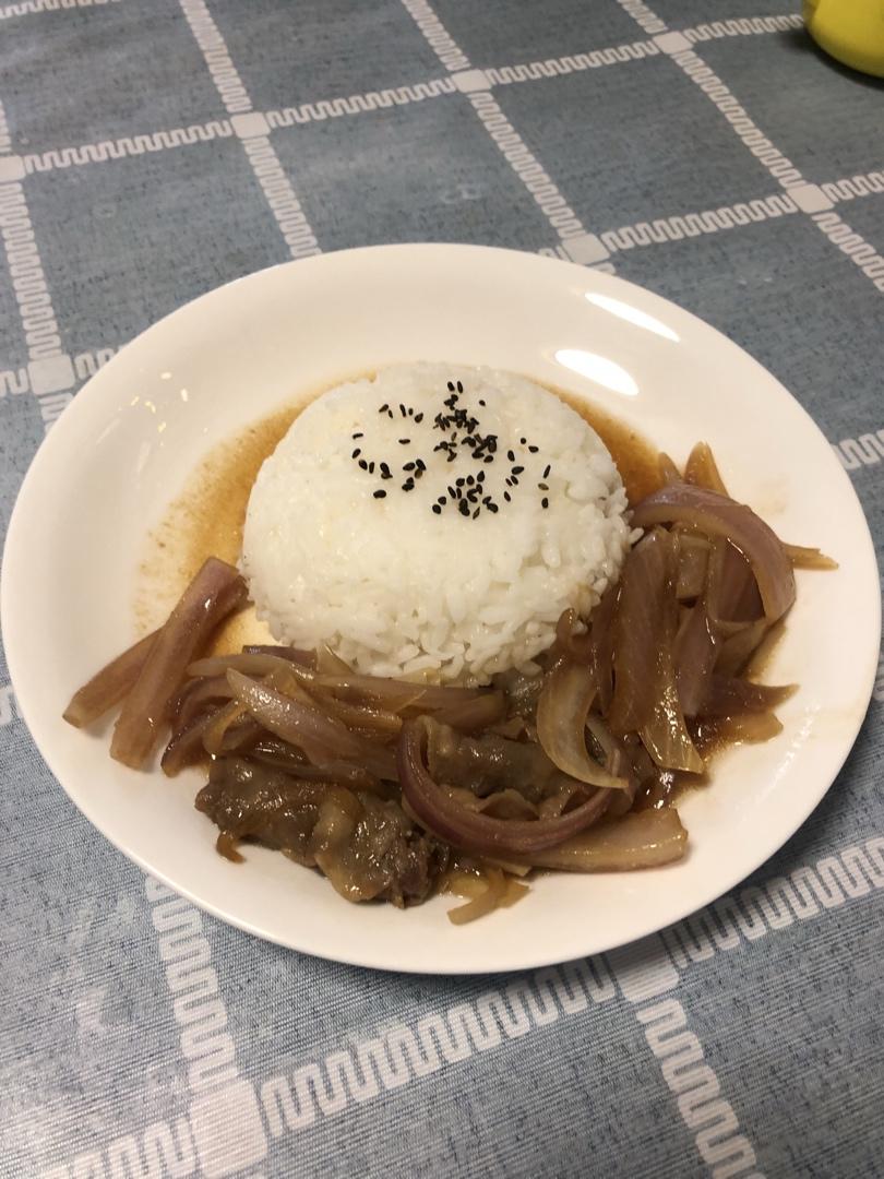 肥牛饭