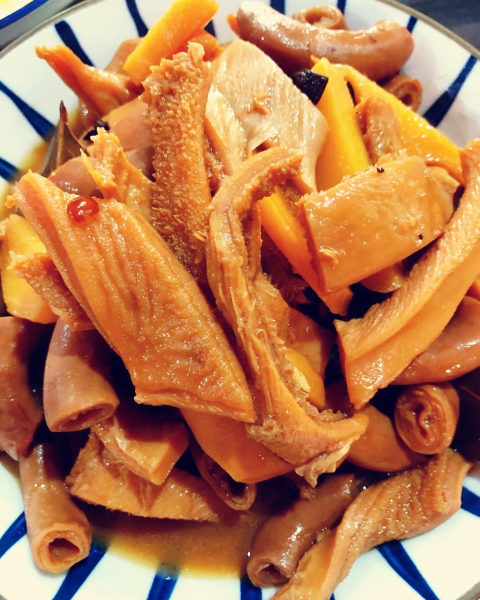 牛杂炖萝卜
