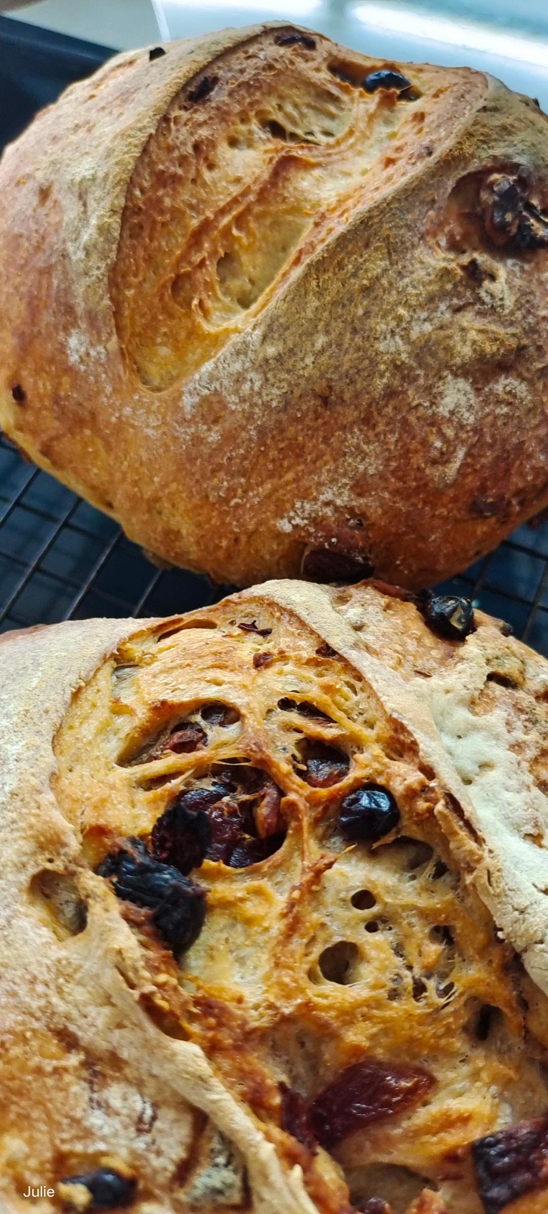 德国婆婆秘方·只多一料·香得上天的全麦核桃蔓越欧包