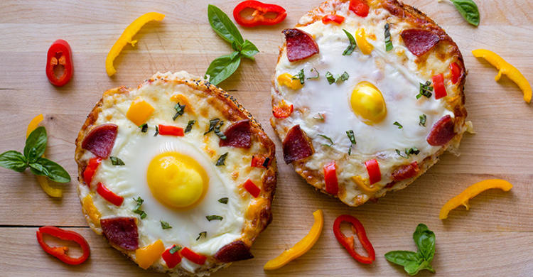 起司貝果披薩的做法