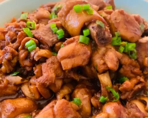 简单好吃的葱油焖鸡