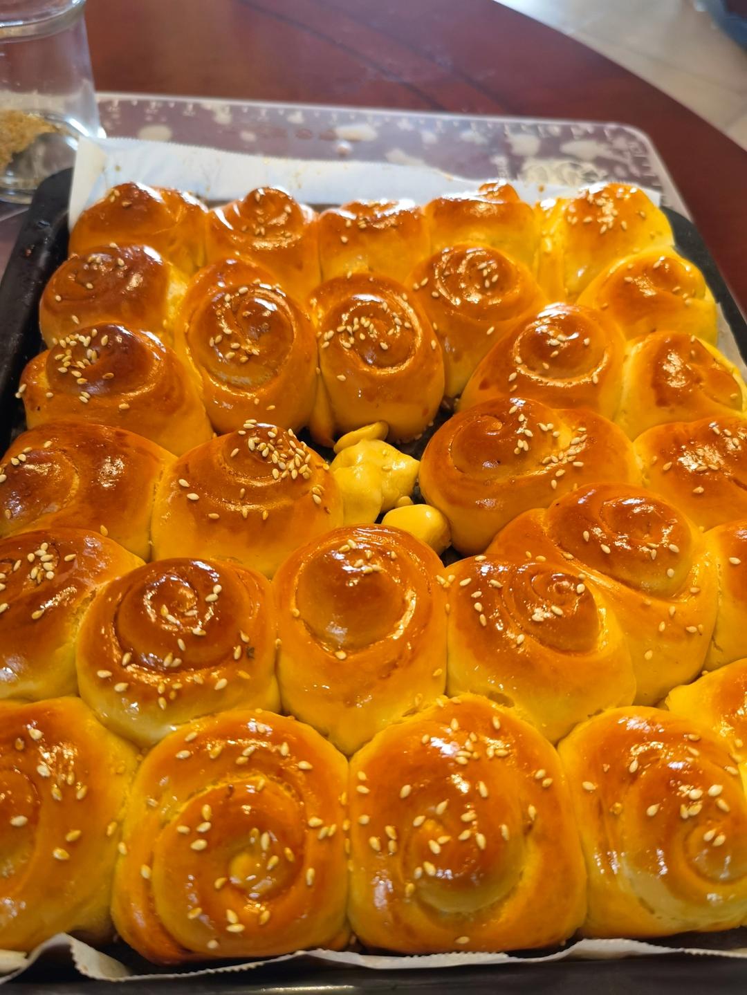 脆底蜂蜜小面包