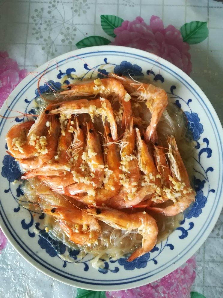 蒜蓉粉丝蒸大虾