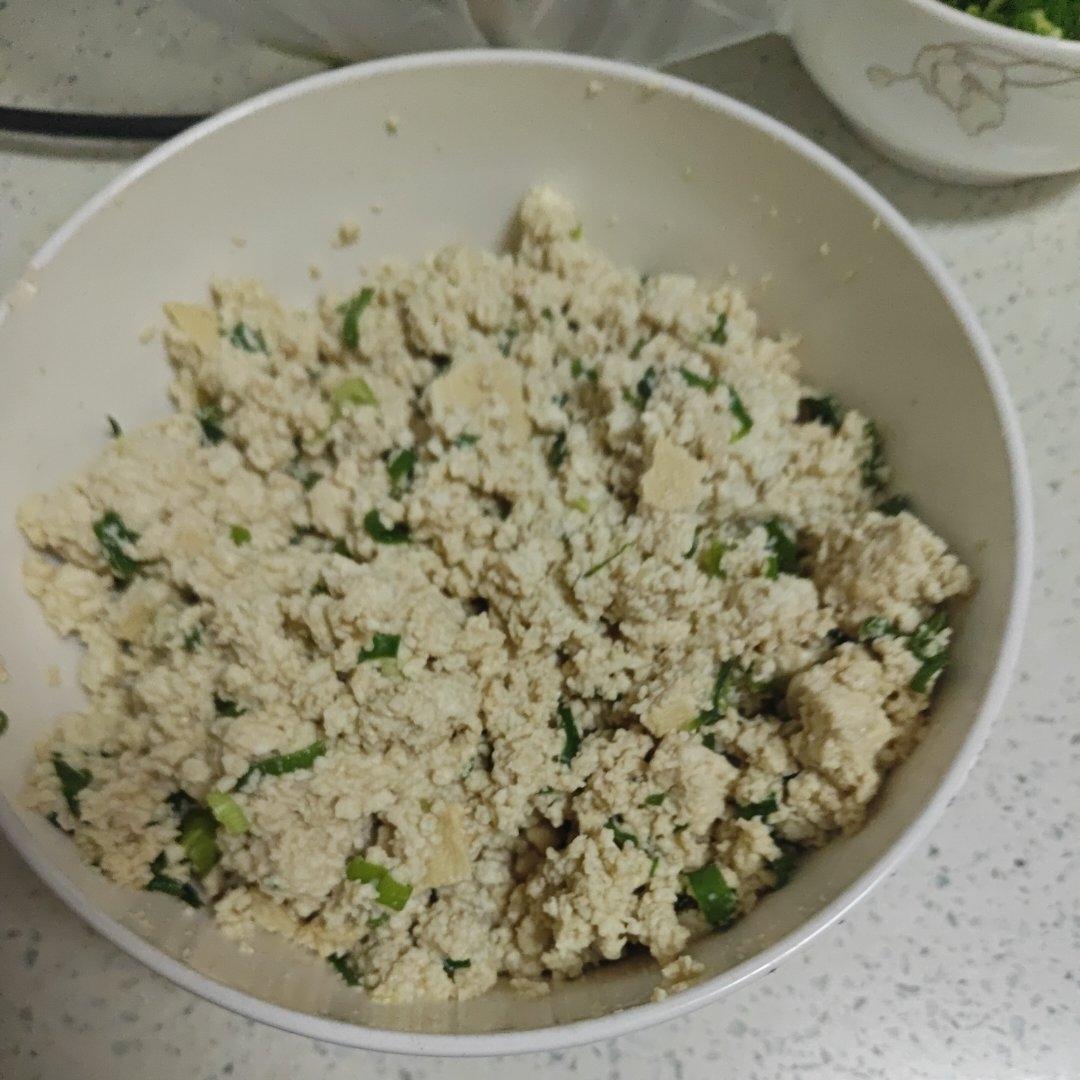 家庭版小葱拌豆腐😋