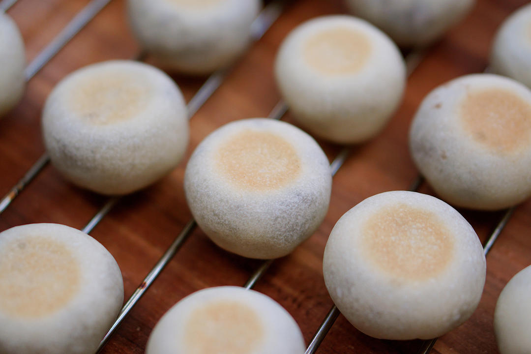 简单易上手的软皮红豆饼，不发酵不开酥，低油低糖，好吃健康