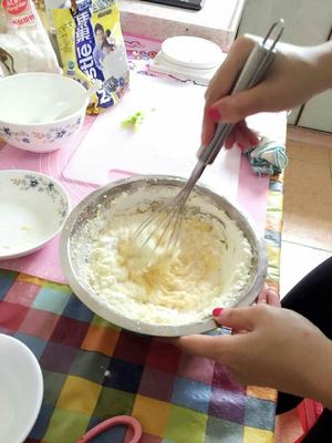 冰皮月饼（蛋黄陷）的做法 步骤3
