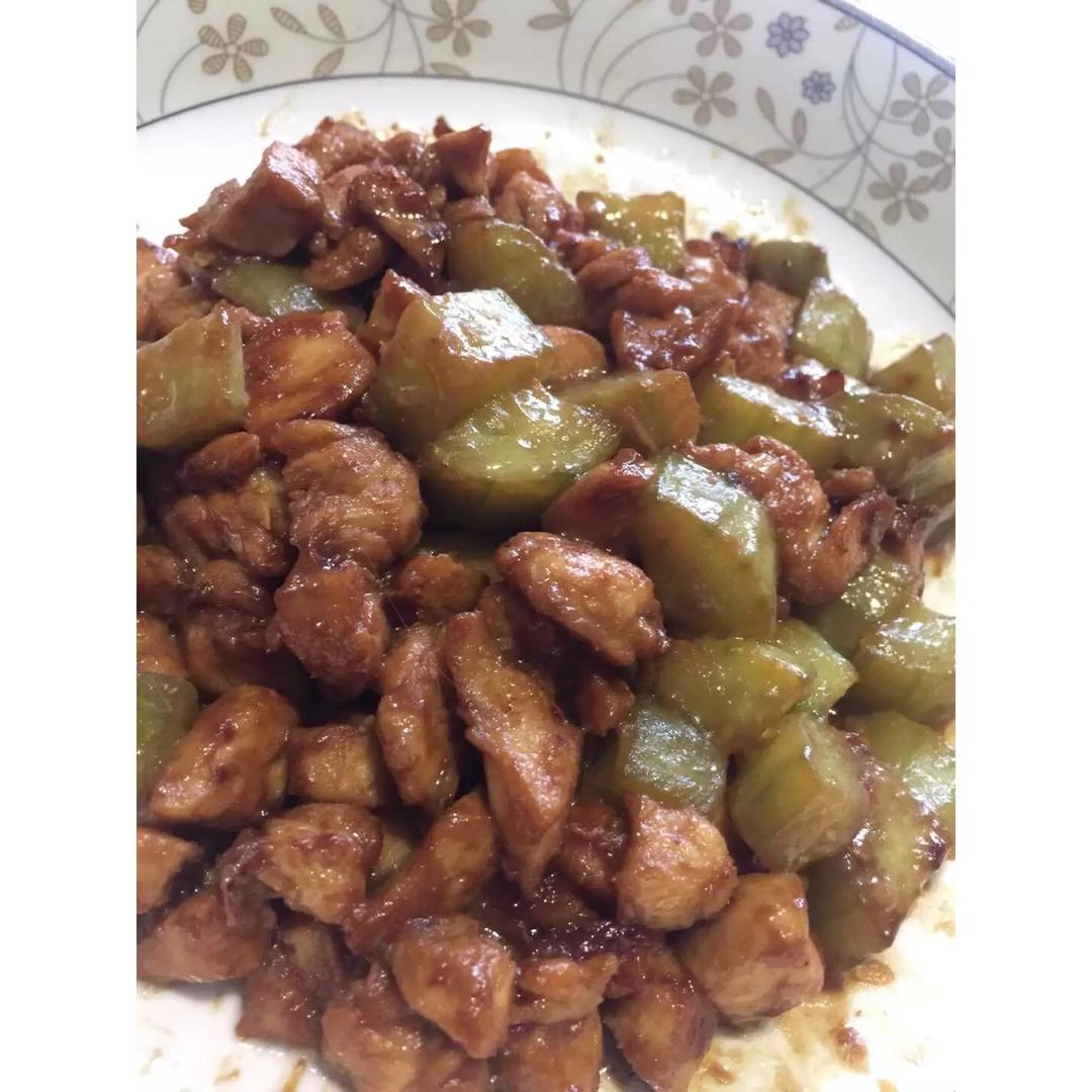 酱爆鸡丁