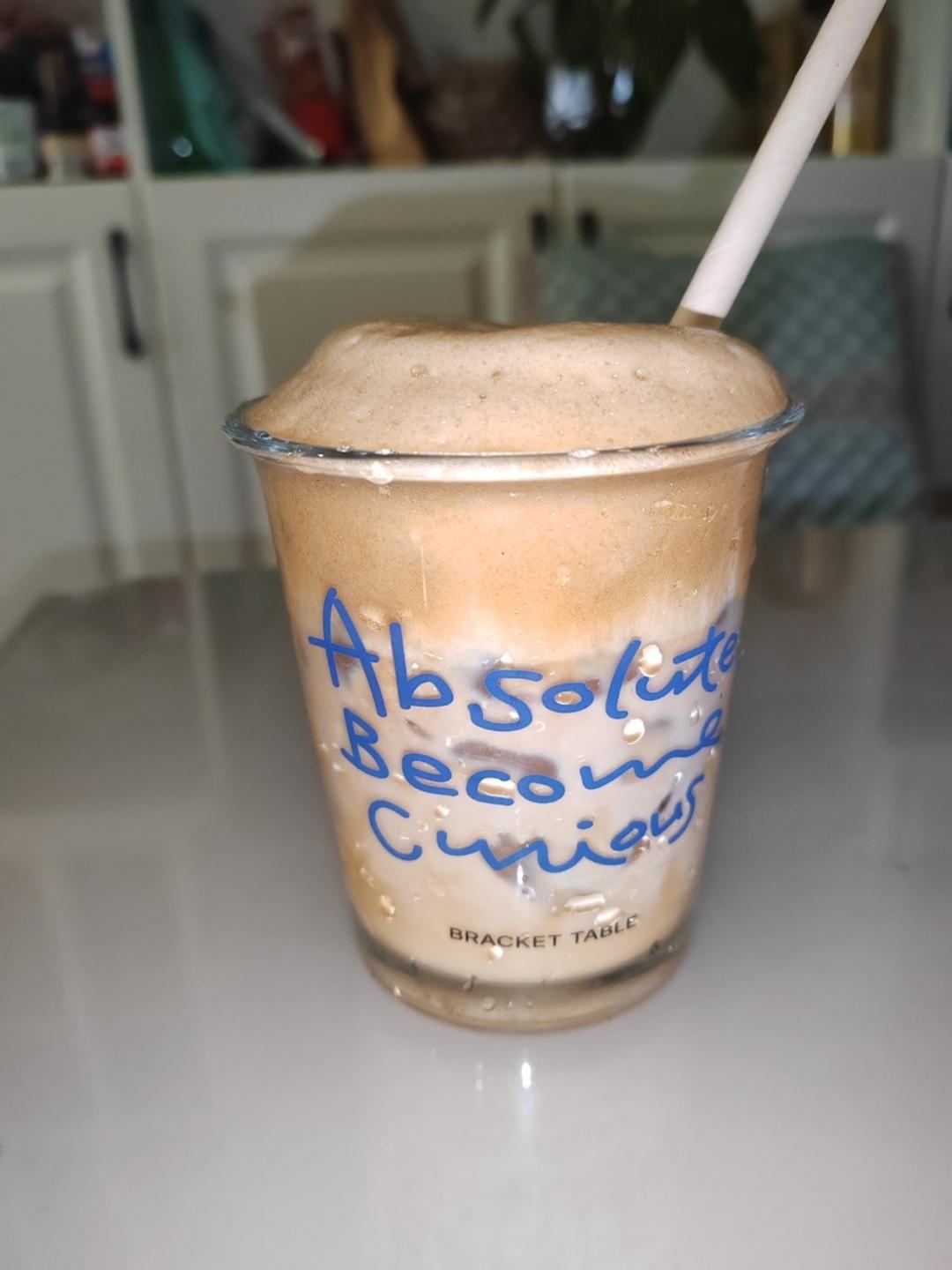 红茶冰震浓缩🥤这杯真的巨巨巨巨好喝！