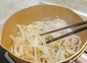 日式肥牛饭的做法 步骤6