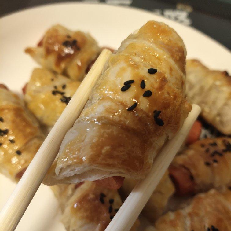 手抓饼做的火腿酥皮卷👍香酥美味好吃到爆❗️