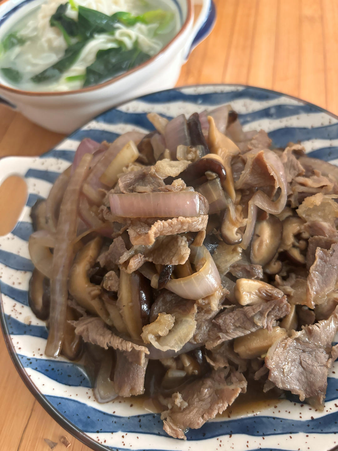香菇肥牛