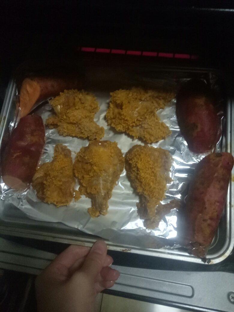 面包糠烤鸡翅