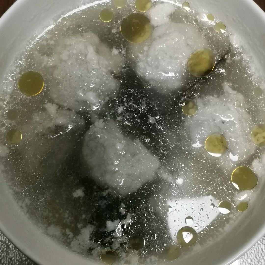 水汆丸子冬瓜汤