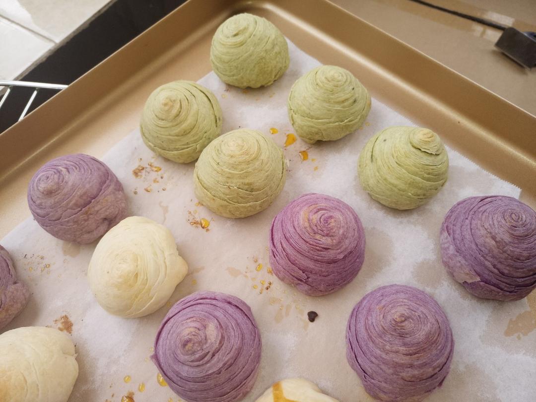 蛋黄酥~紫薯、抹茶、原味~花好月圆，中秋快乐~内附一次做六色蛋黄酥方法~
