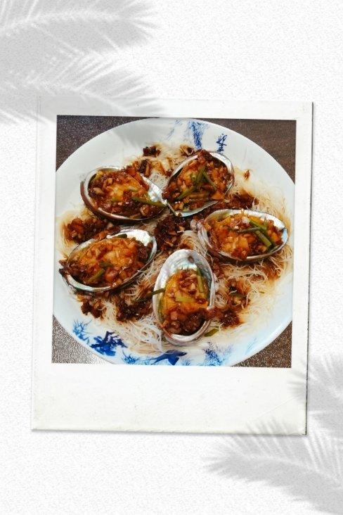蒜蓉粉丝蒸鲍鱼