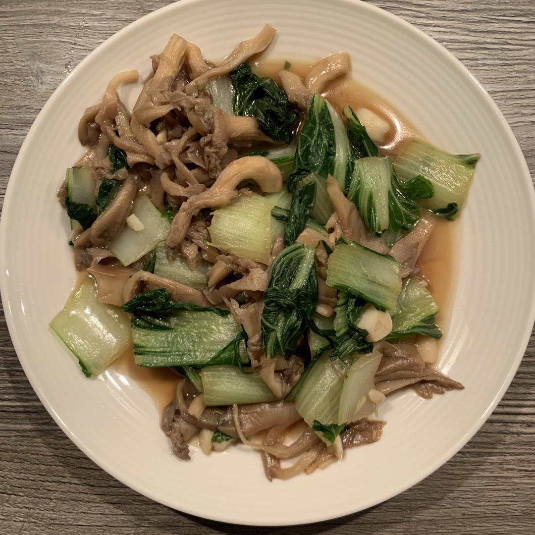 青菜炒蘑菇