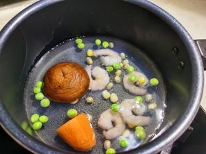 宝宝辅食|海苔什锦饭团的做法 步骤1