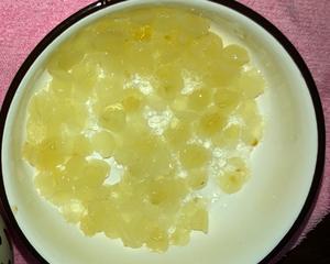 老广冰糖炖桃胶雪燕皂角米的做法 步骤4