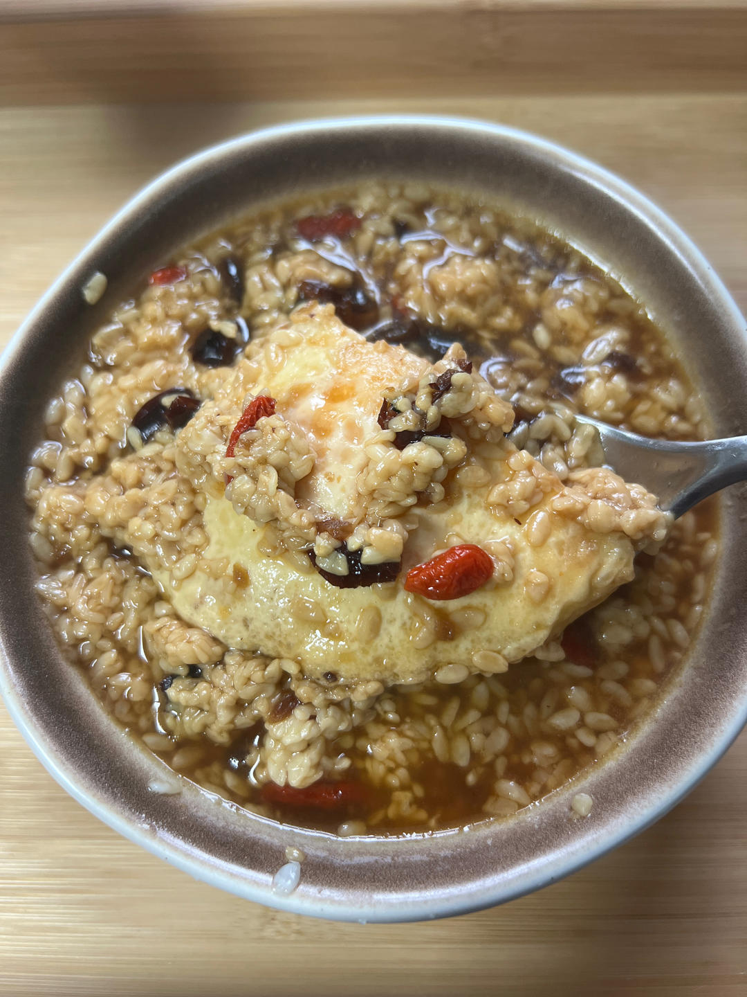 姜枣膏鸡蛋酒酿的做法