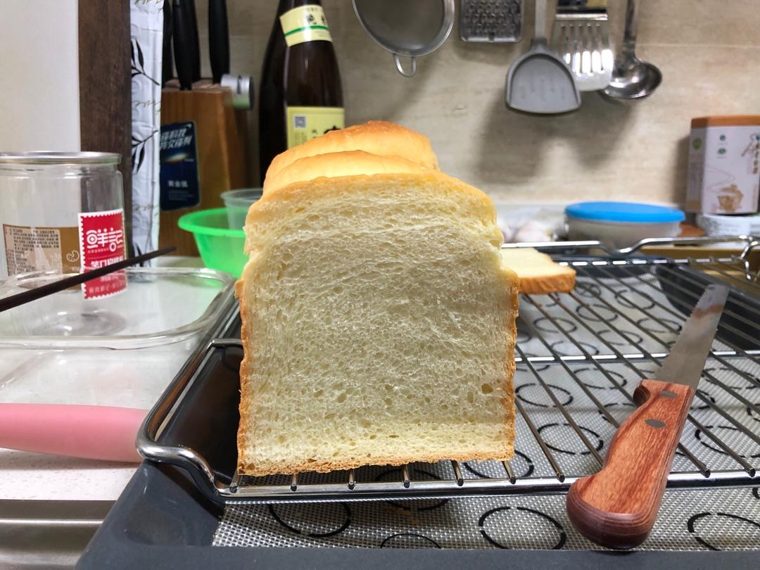 Poolish种（波兰种）吐司——不推荐不行的吐司配方