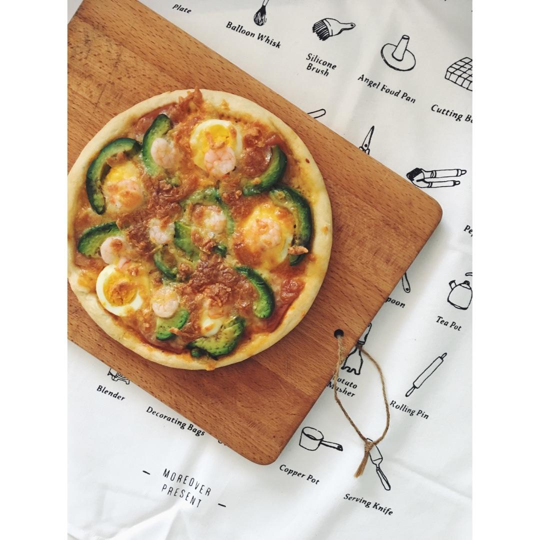 牛油果大虾披萨