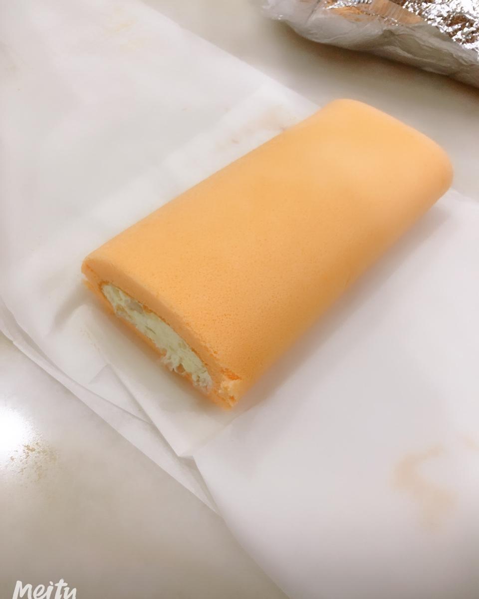 《Tinrry+》粉红荔枝蛋糕卷