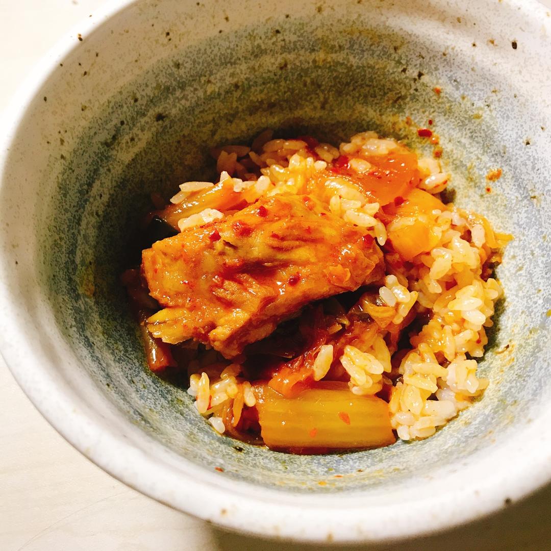 辣白菜炖排骨/泡菜排骨