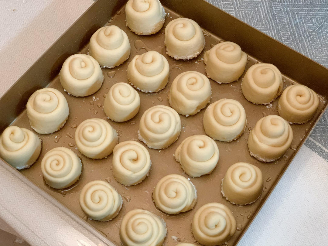 脆底蜂蜜小面包