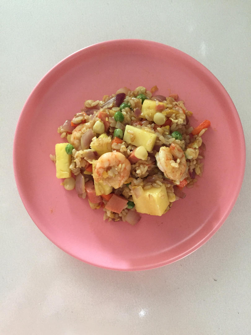 🍍菠萝蛋炒饭（加咖喱）