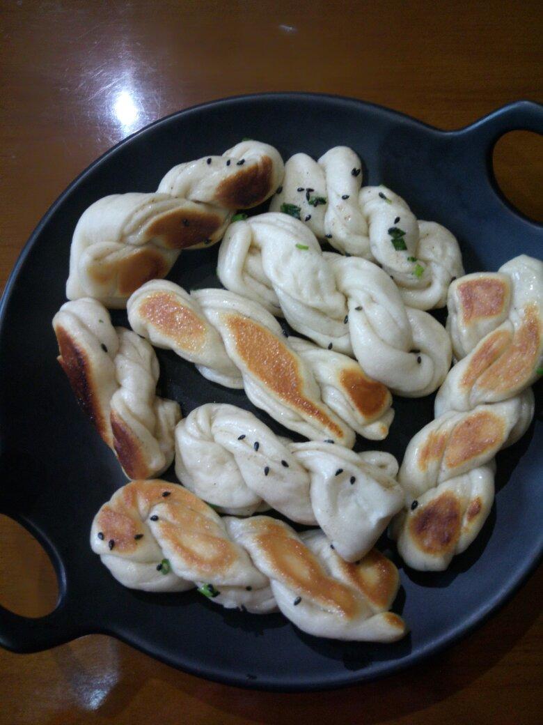 一定要做！—煎卷子【生煎花卷】