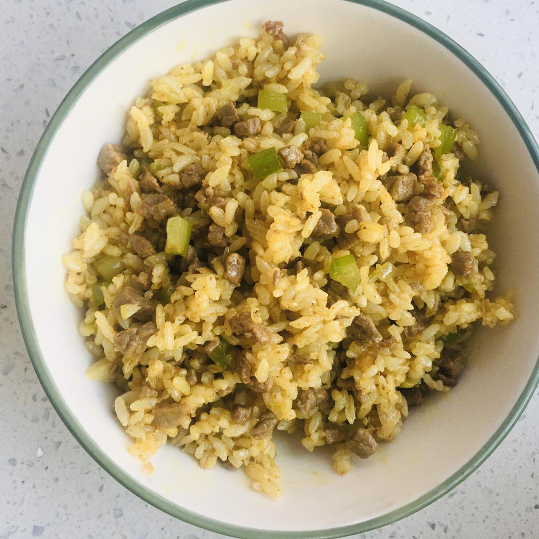 消灭剩米饭，秒变咖喱炒饭，统统吃光
