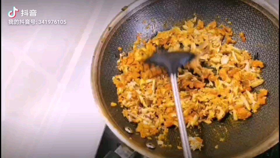 蟹黄捞面.（🦀绝对殿堂级.0难度，超美味）