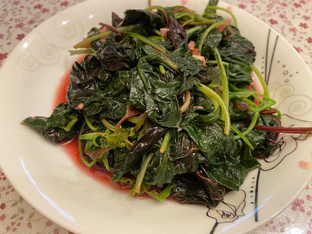 蒜茸炒红苋菜