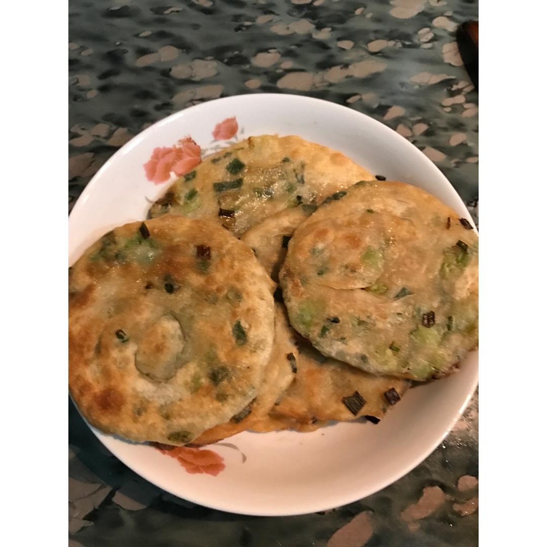 家常葱油饼