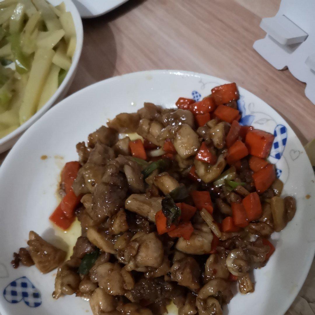 宫保鸡丁（家常做法）