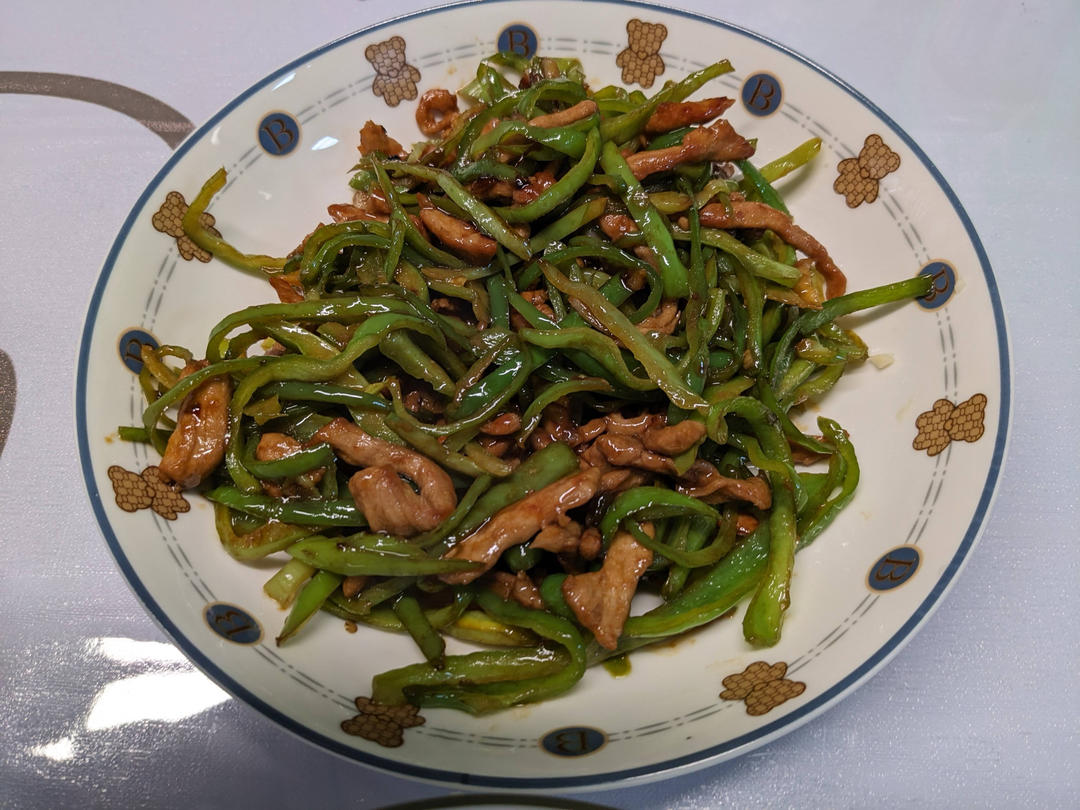‼️好吃到舔盘的青椒肉丝盖浇饭