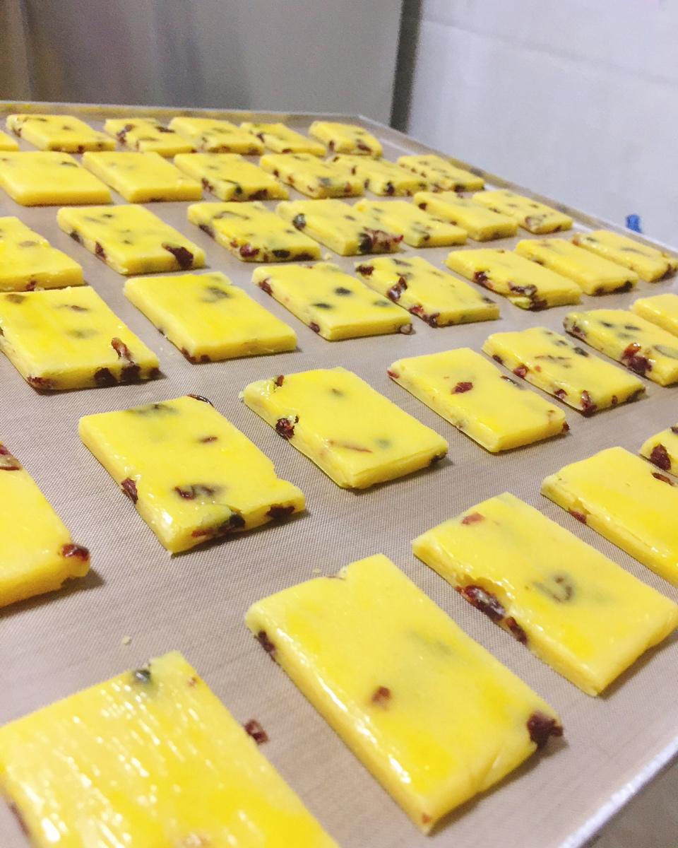 蔓越莓(葡萄)奶酥  适合给孩子的少糖配方😉