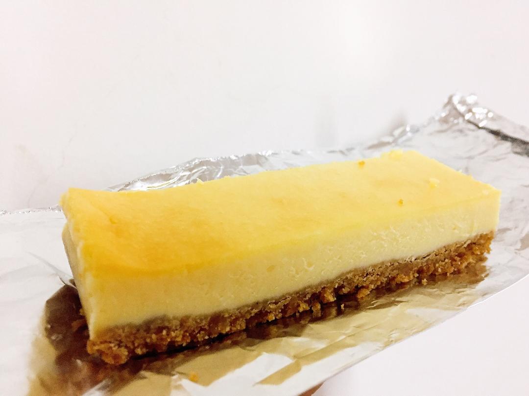 《Tinrry下午茶》教你做烤蓝莓重芝士蛋糕（6寸配方）