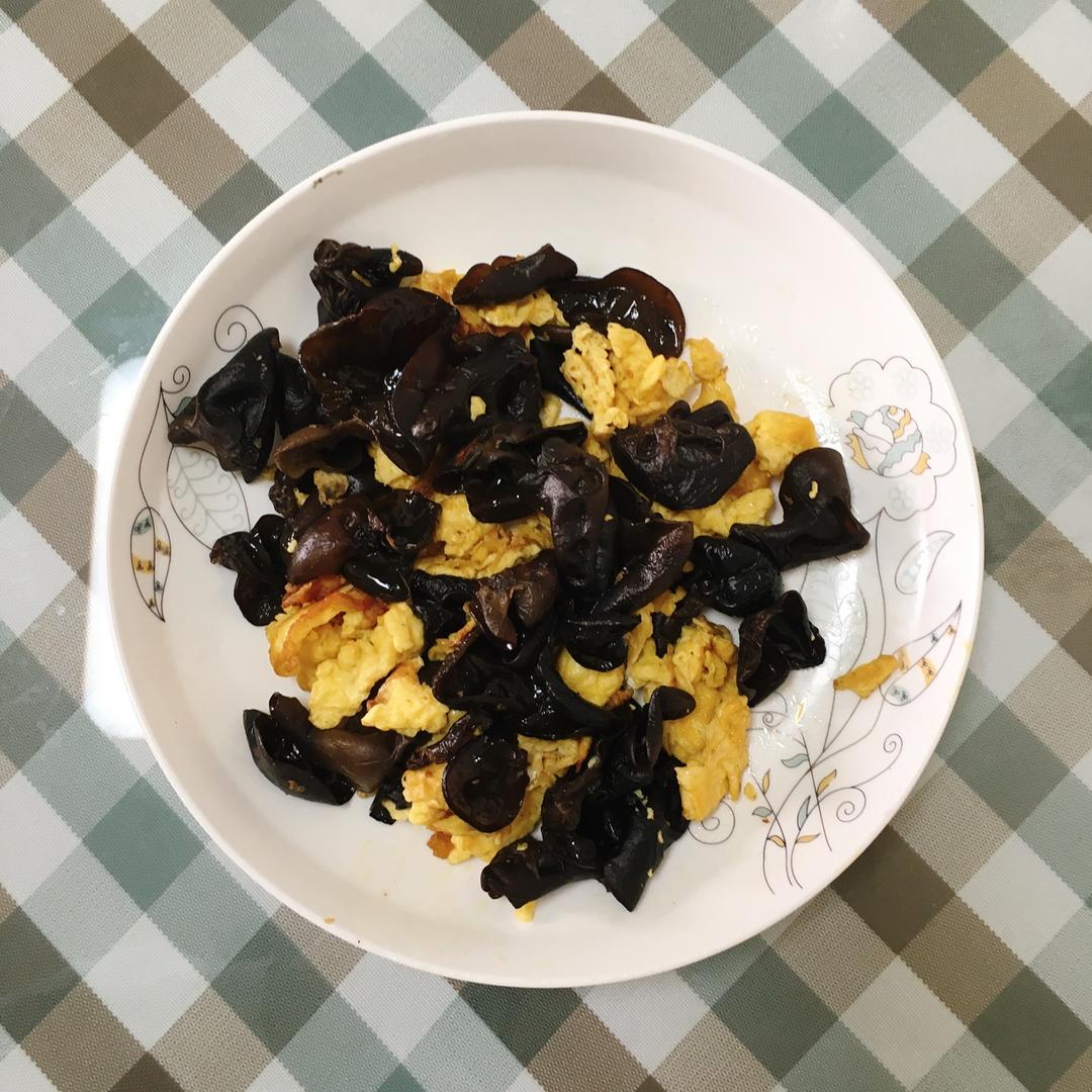 evangel11做的木耳炒鸡蛋