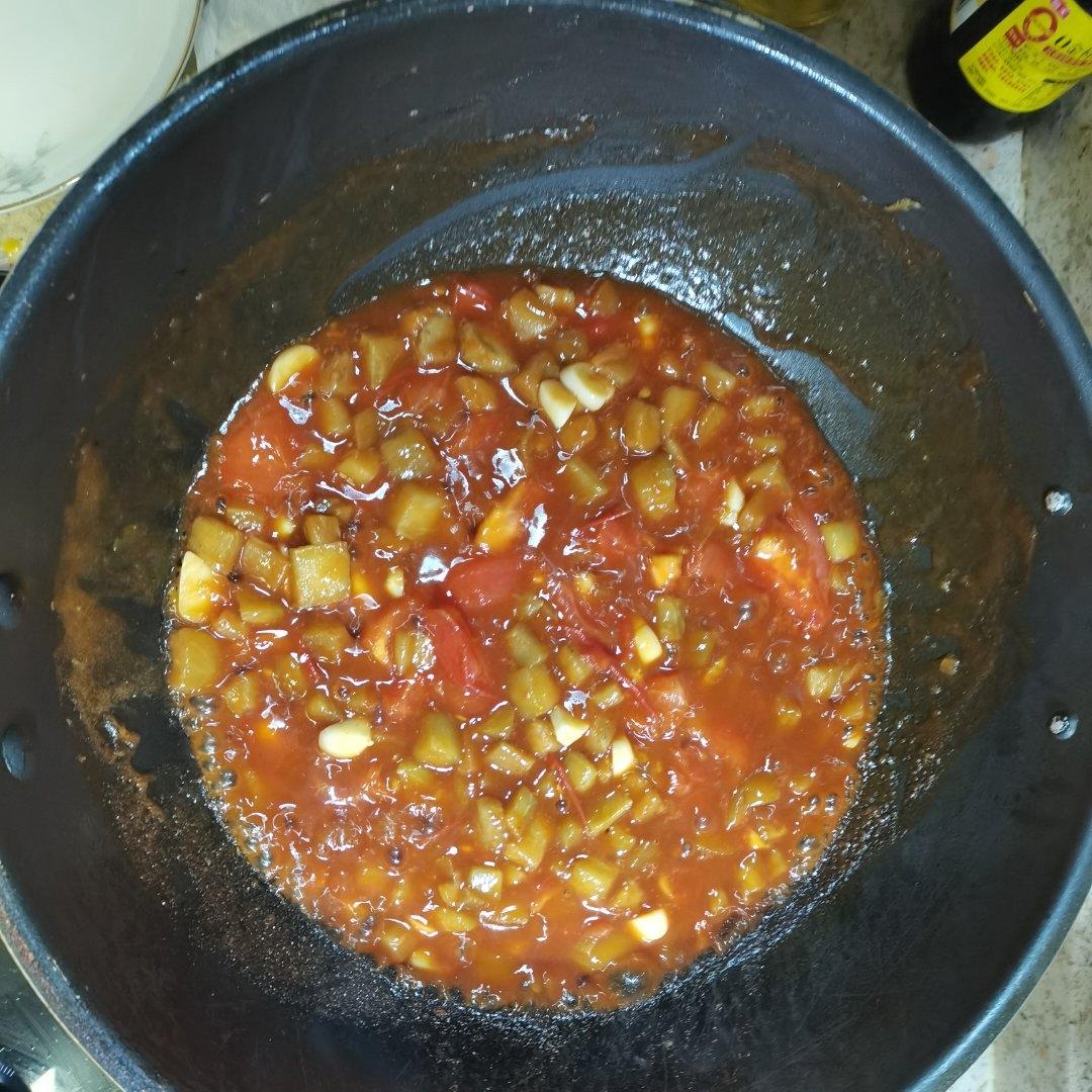 5分钟快手下饭菜#番茄炒茄子🍅番茄家族