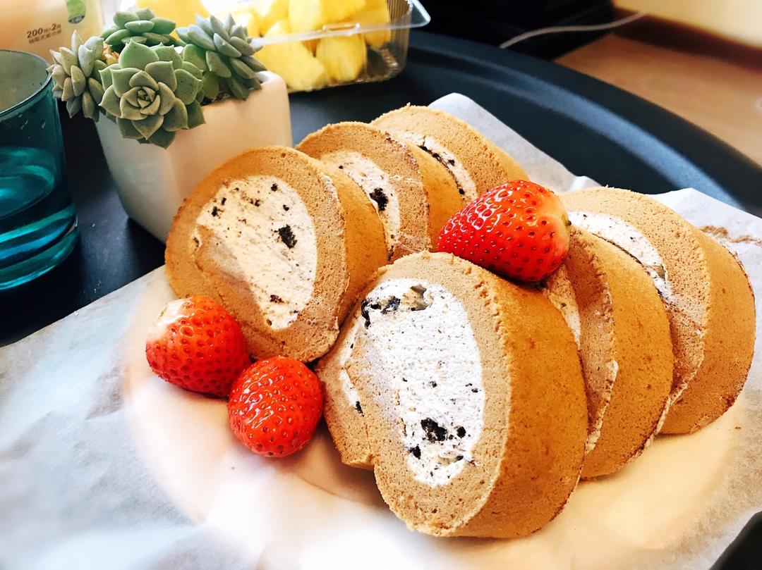 『拿铁咖啡奥利奥蛋糕卷』