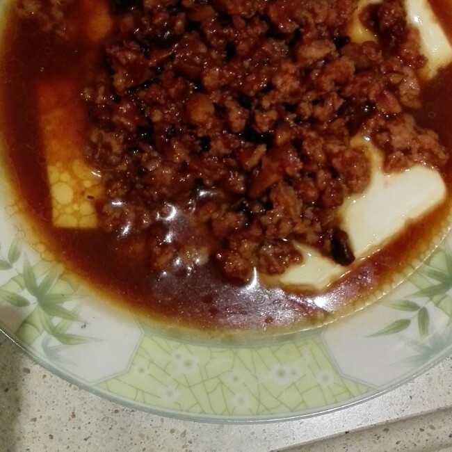 香辣肉末蒸豆腐