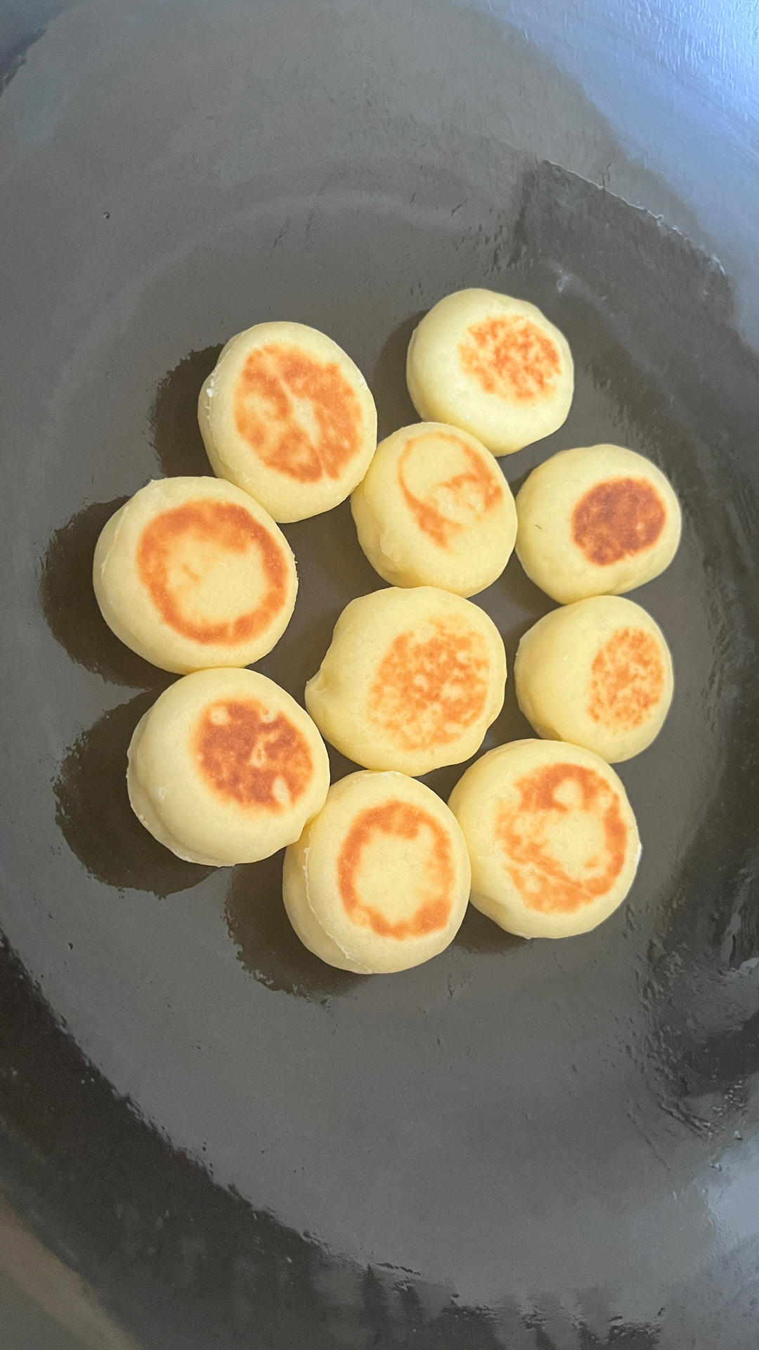 松软养胃的山药饼      （高营养低热量）