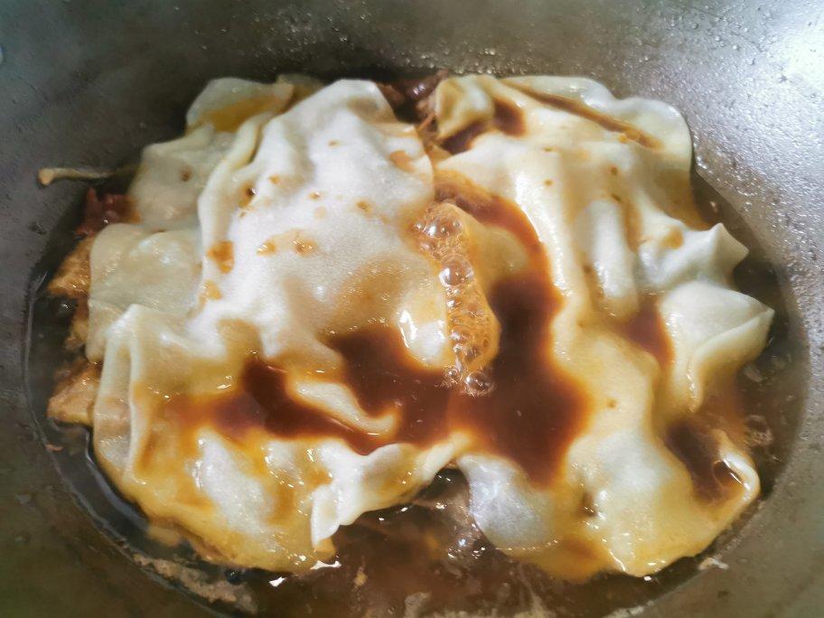 羊肉焖饼子