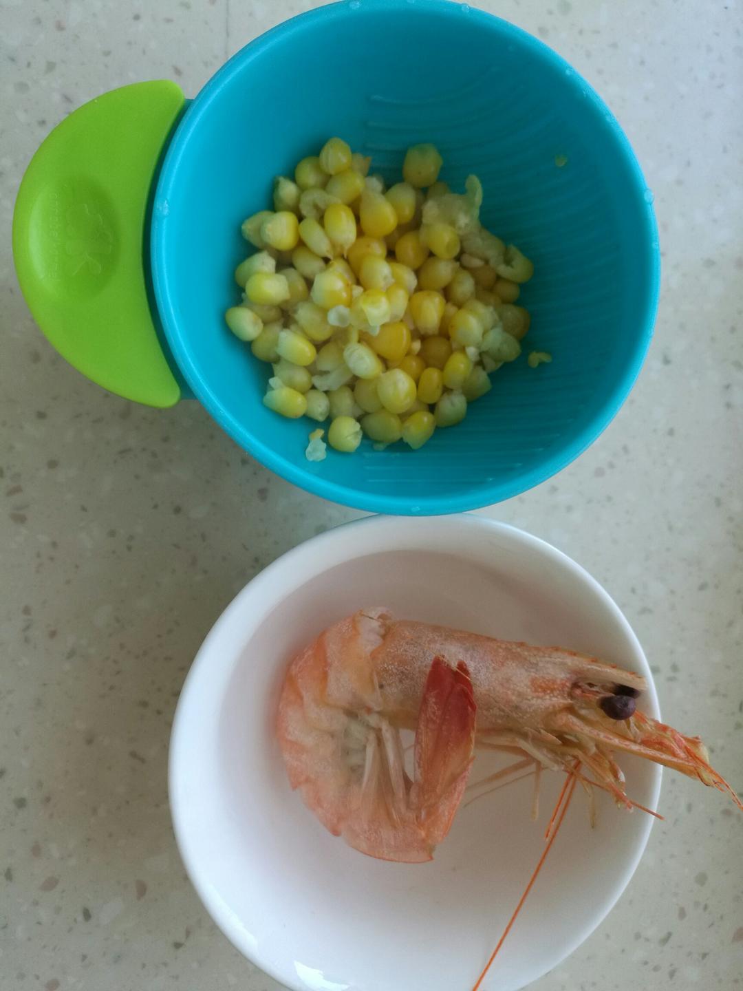 白菜玉米鲜虾饭（宝宝辅食10M+）的做法 步骤1